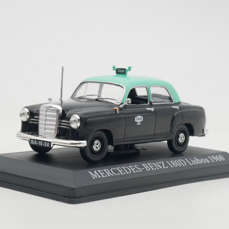 Vintage Collectible Model Cars - IXO 1:43 Skala Model Samochodu z