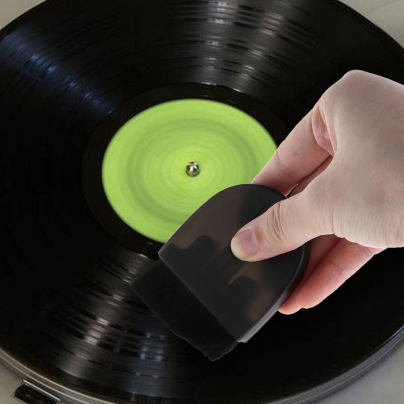 Szczotka do czyszczenia płyt w – Vinyl Record Cleaner recenzja i cena